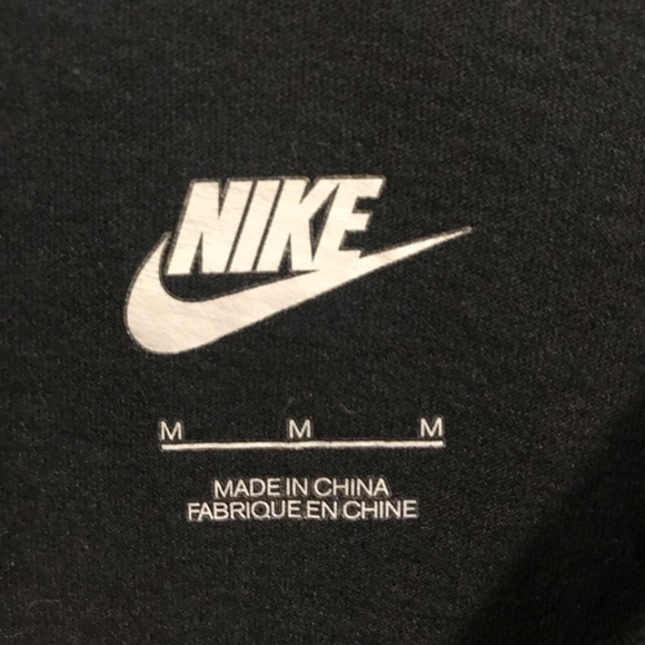 Nike Long Sleeve Shirt - Picture 4 of 4